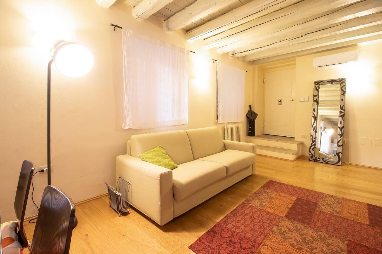 Lovely Apartment Sottoriva Verona Exterior foto